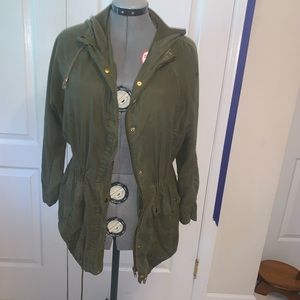 Women’s Olive Jacket.